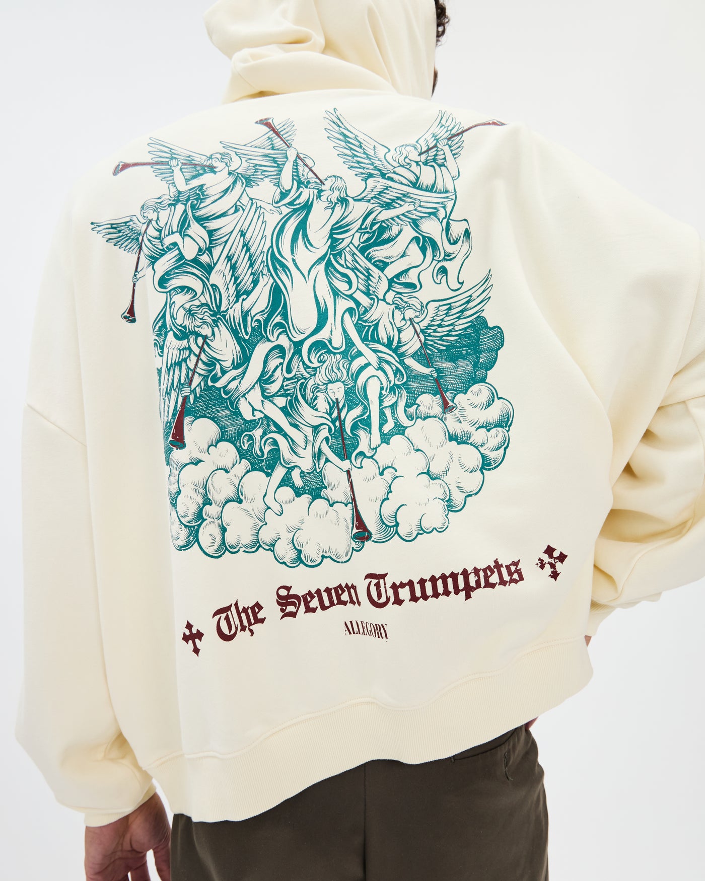 Seven Trumpets Hoodie / Creme