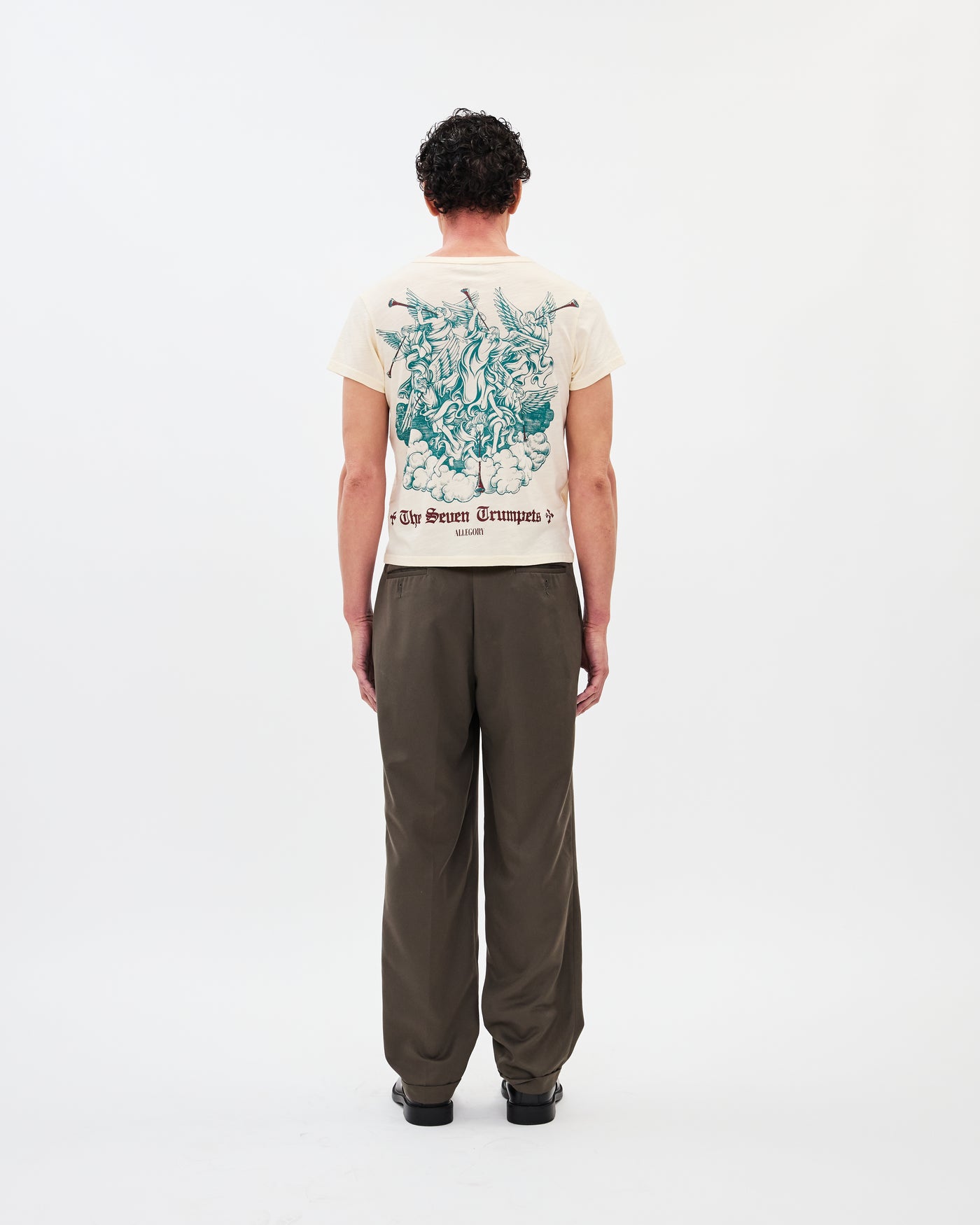 Seven Trumpets Heritage Tee / Creme