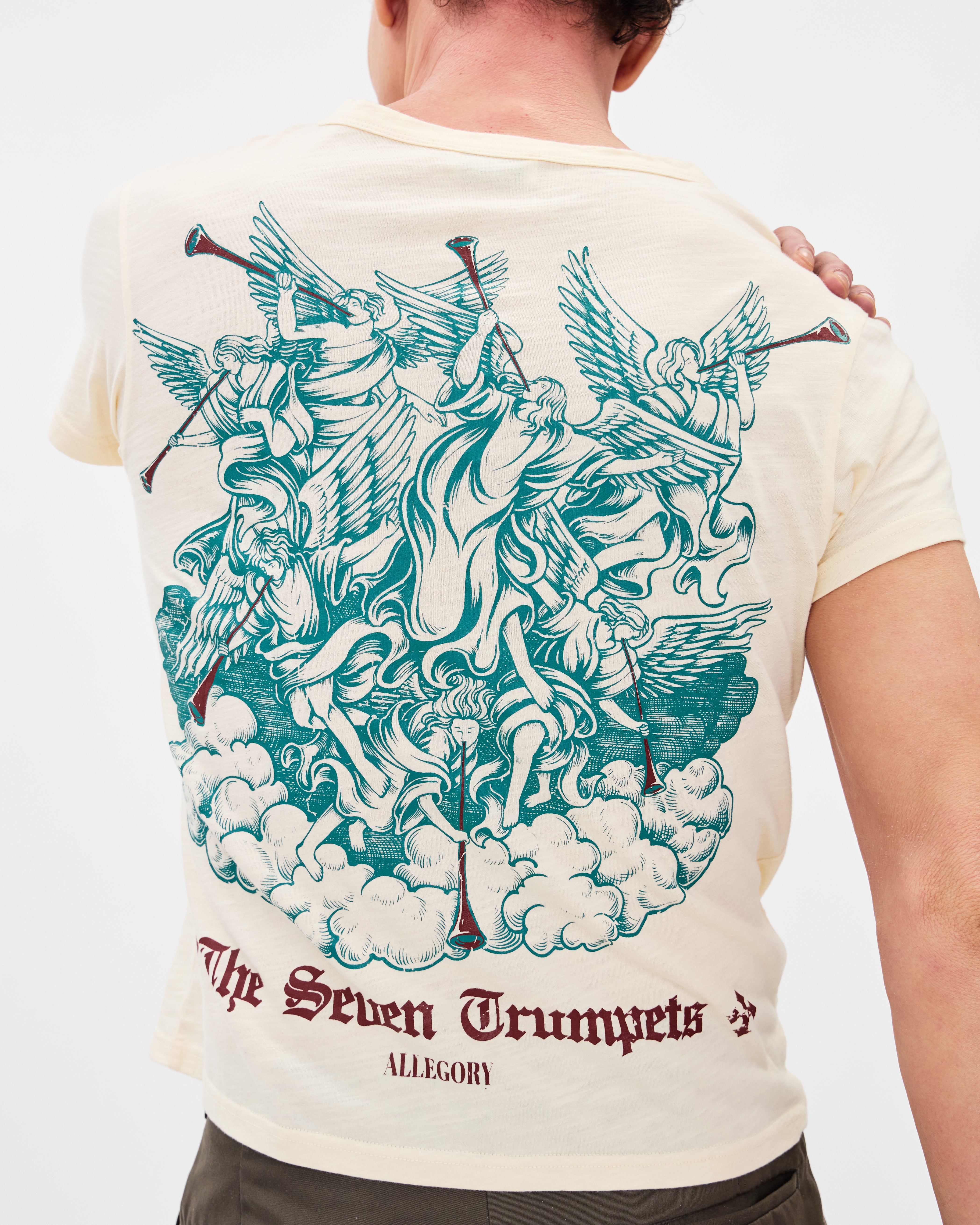 Seven Trumpets Classic Tee / Creme-10