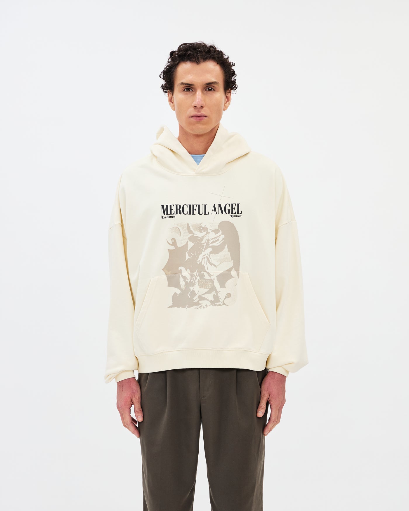 Merciful Angel Hoodie / Creme