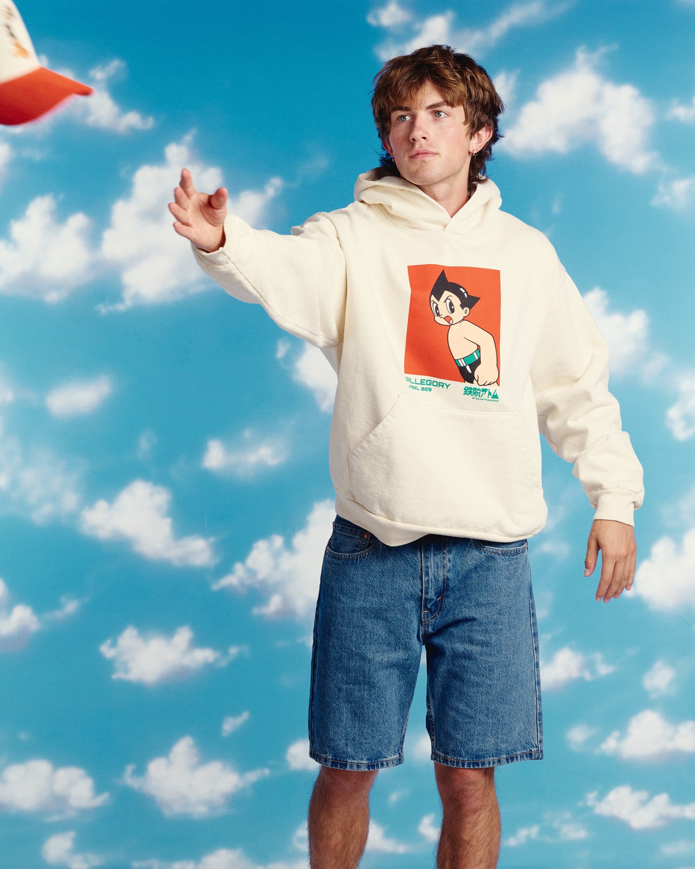 Red Box Hoodie For Astro Boy / Creme