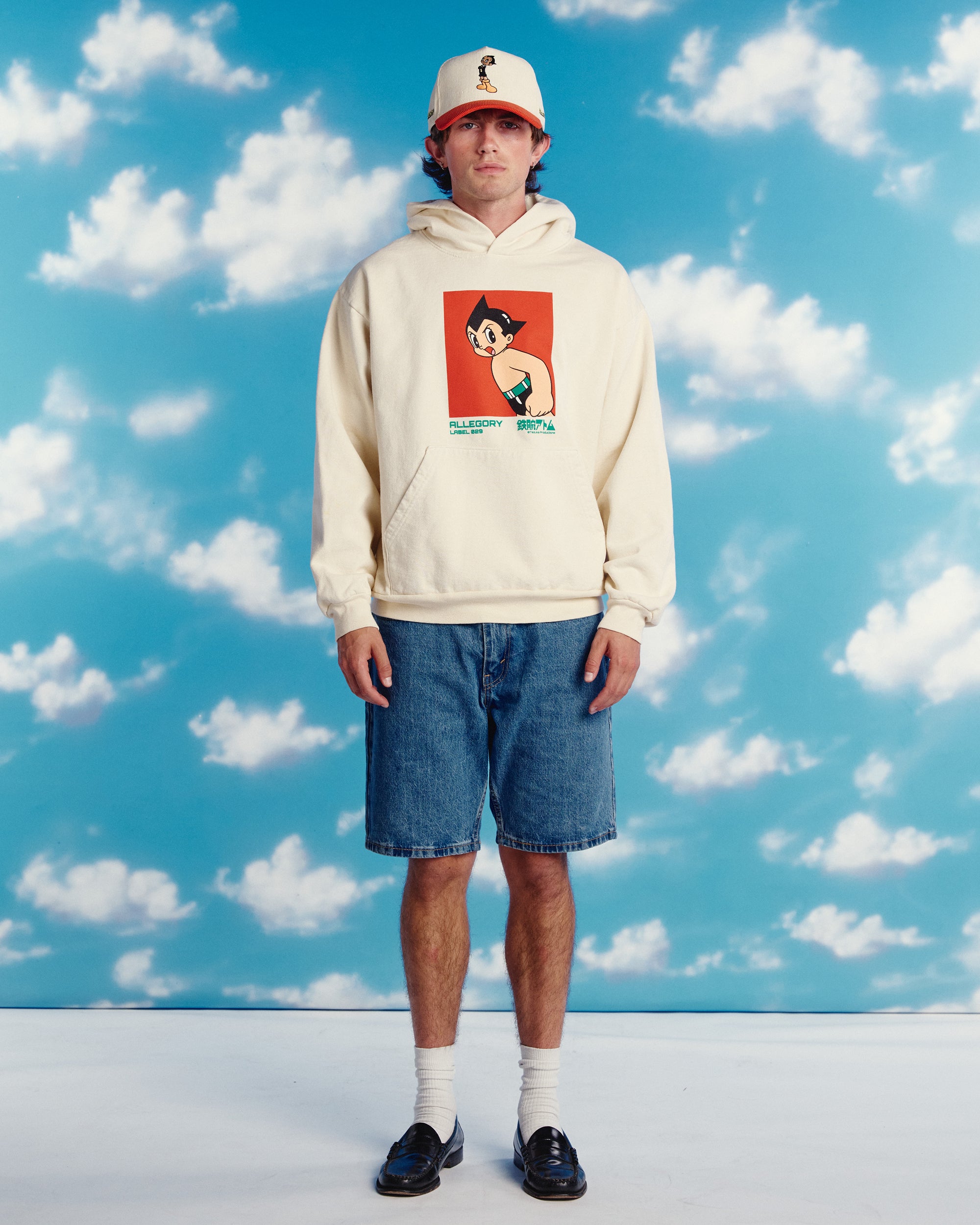 Red Box Hoodie For Astro Boy / Creme-3