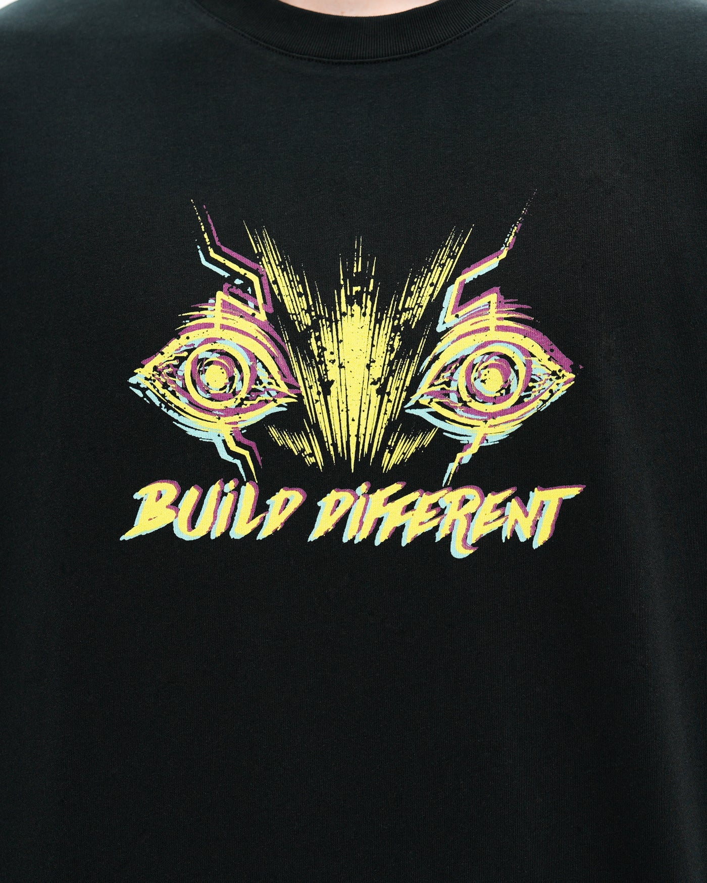 Build Different Heavyweight Tee / Black