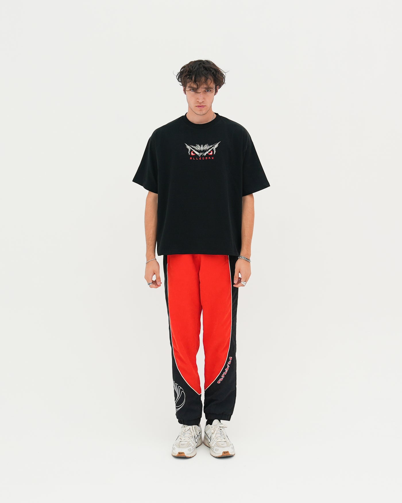 More Than Human Heavyweight Cropped Fit Tee / Black