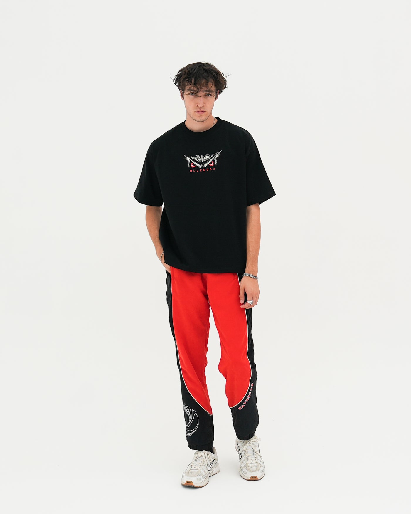 More Than Human Heavyweight Cropped Fit Tee / Black