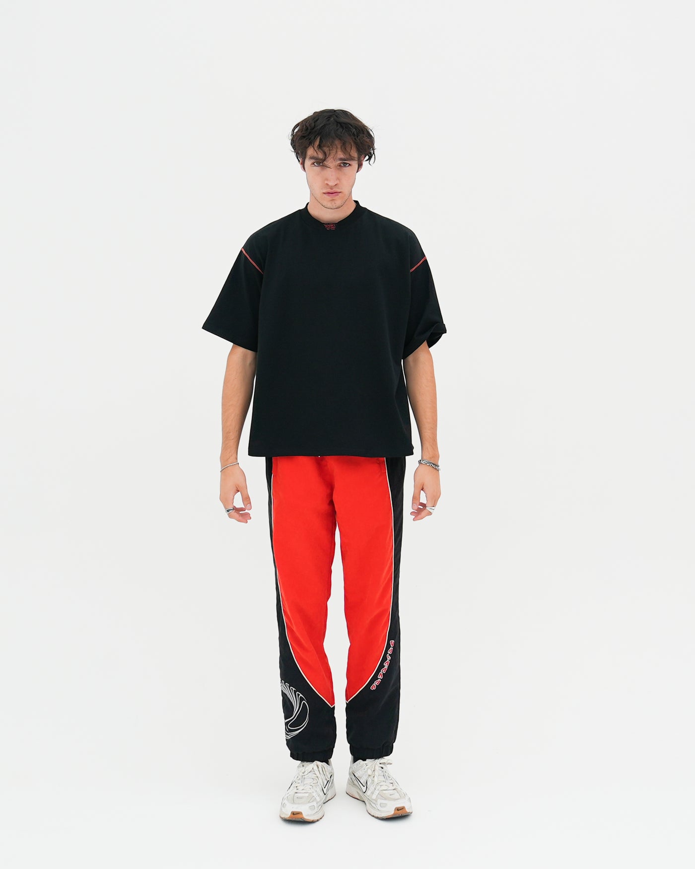 Holo Colony Heavyweight Tee / Black