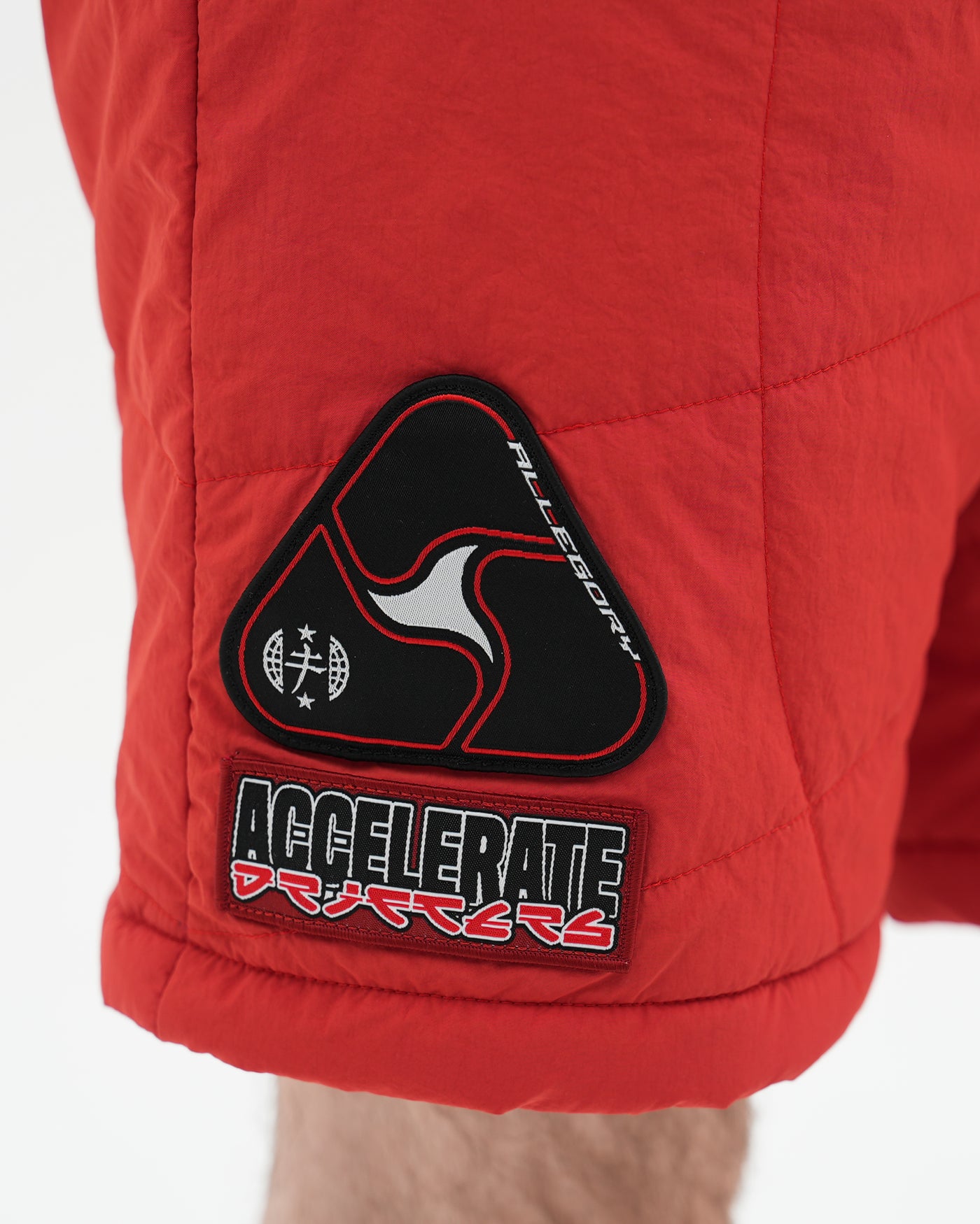 Puffed Accelerate Shorts / Red