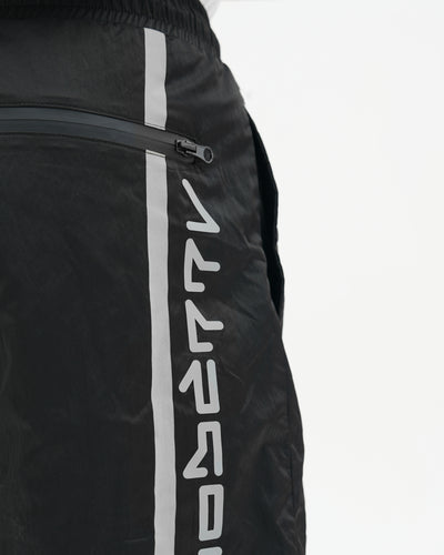 Network Rain Shorts / Black