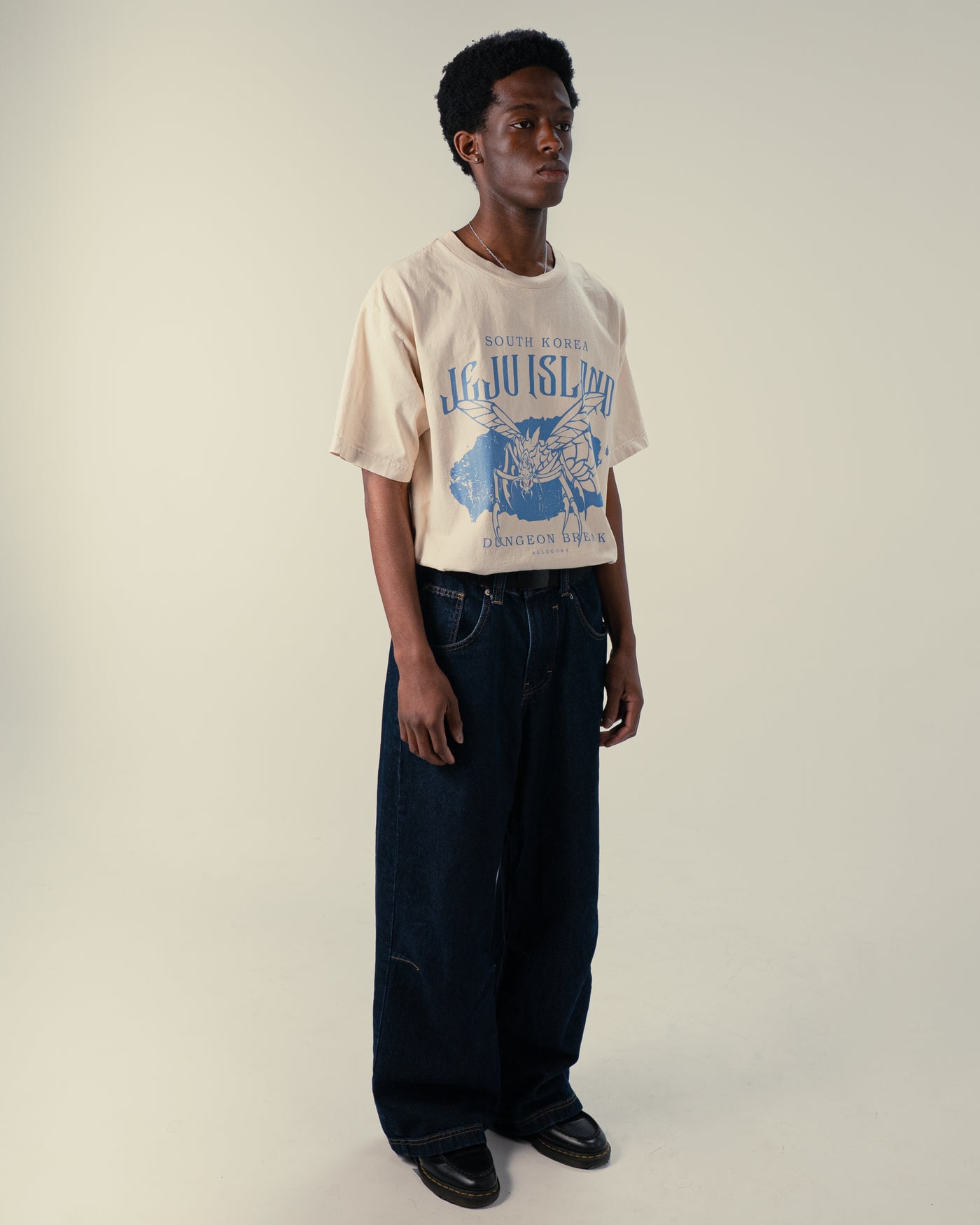 Jeju Island Tee / Cream