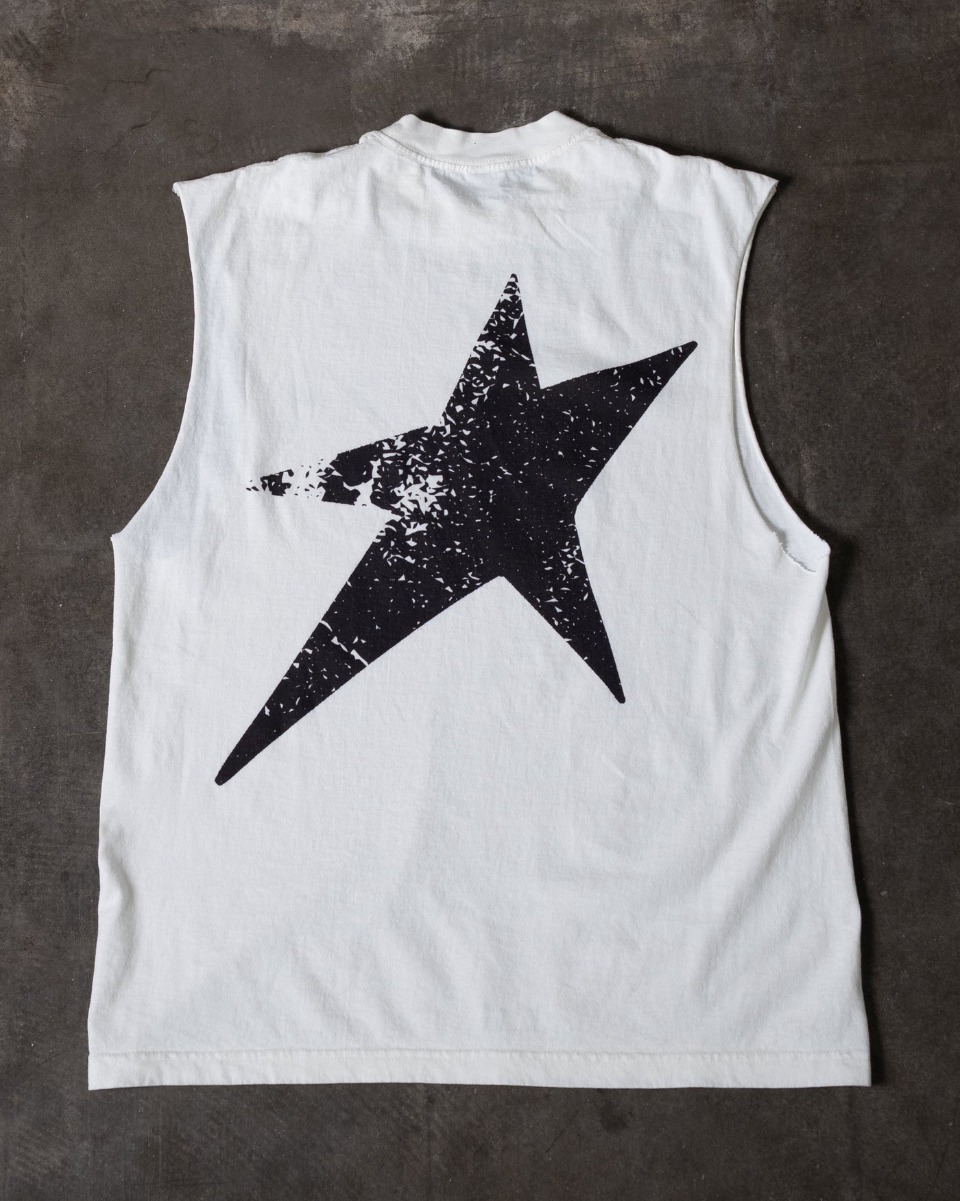 Birthmark Star Cut-Off Tank / Off White