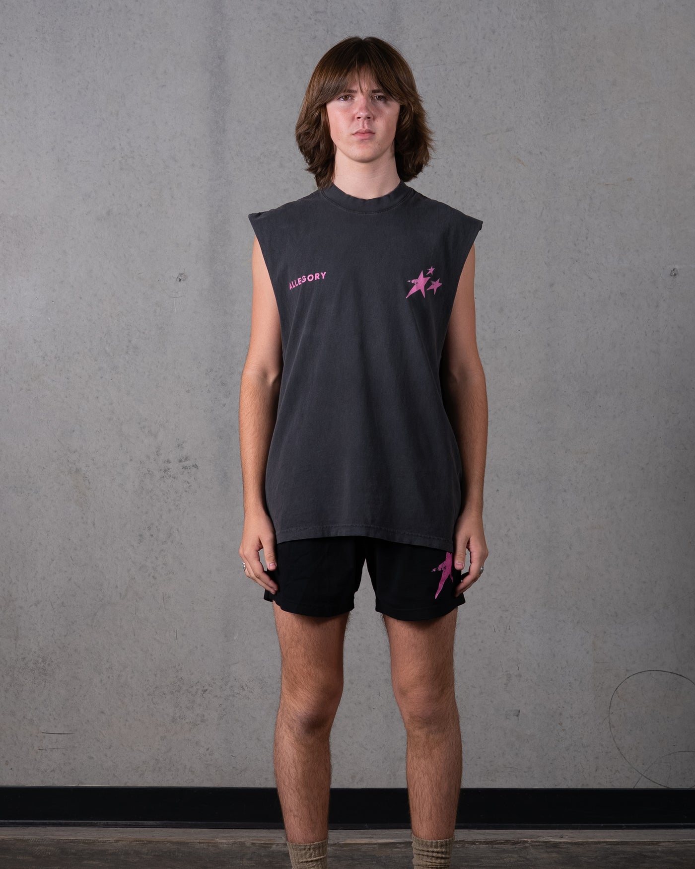 Birthmark Star Cut-Off Tank / Vintage Black / Pink