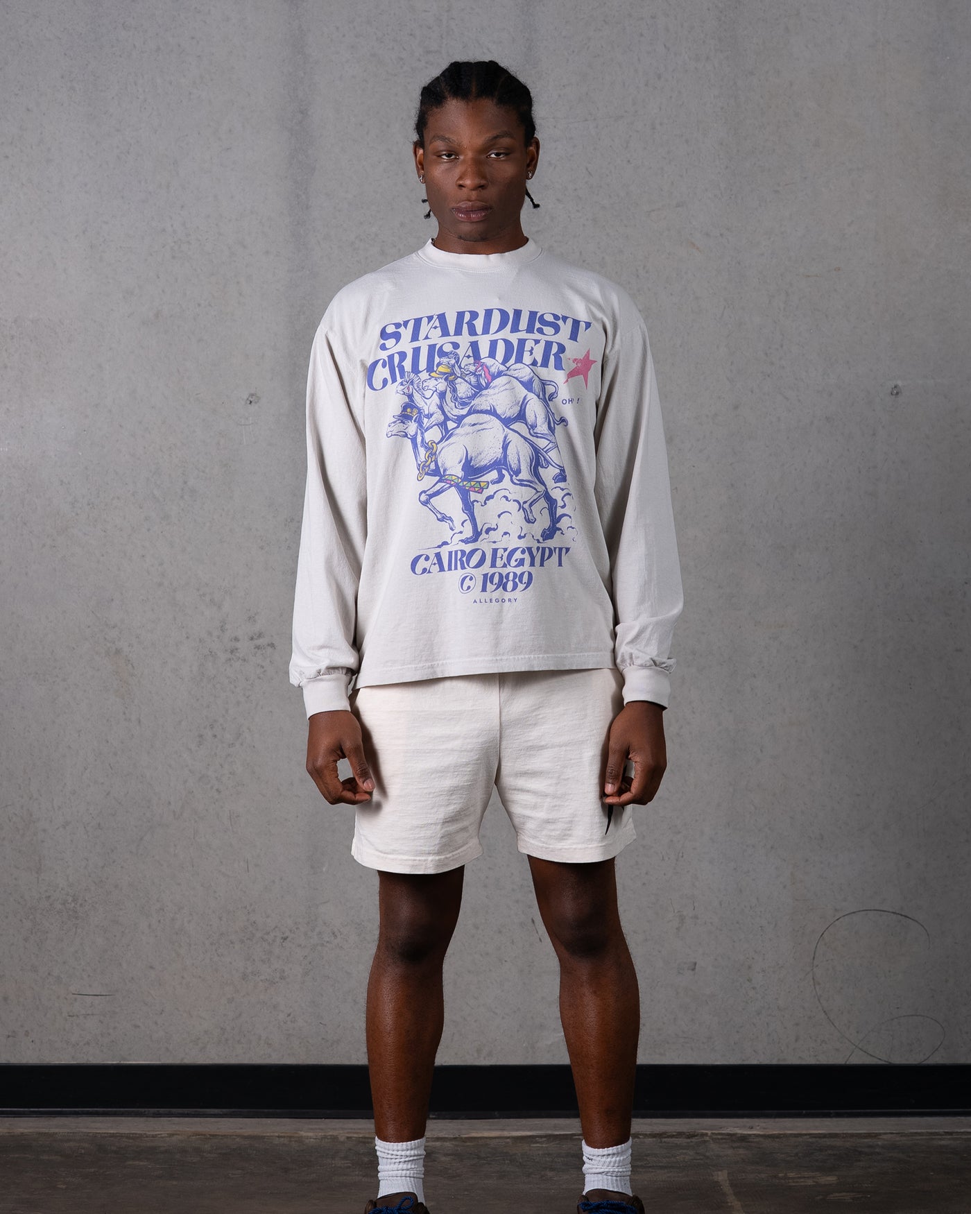 Stardust Crusaders In Egypt, Circa 1989 Long Sleeve Tee / Off White