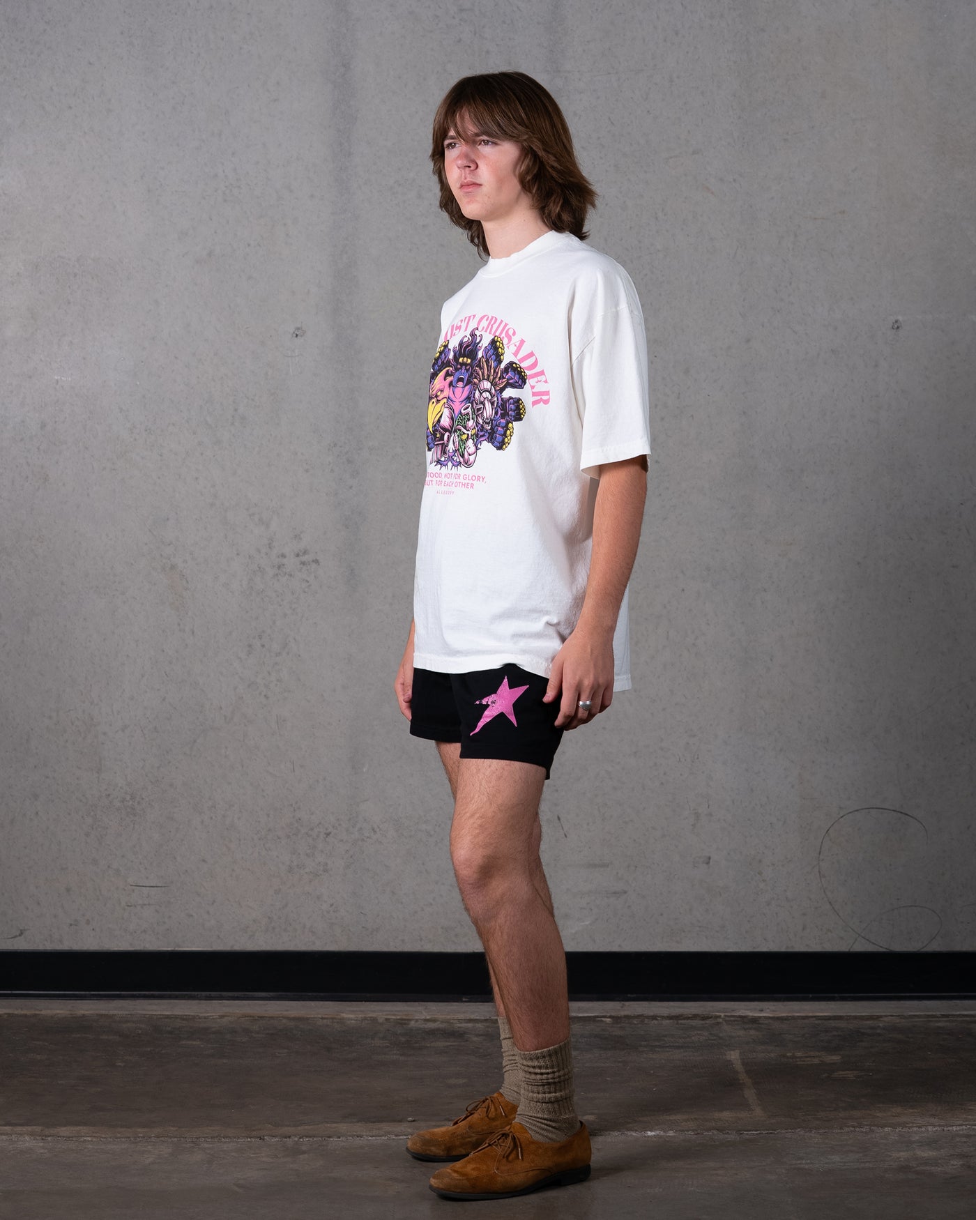 The Gang Stands Together Tee / Cream
